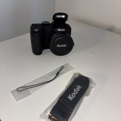 Camera - Kodak PixPro AZ252