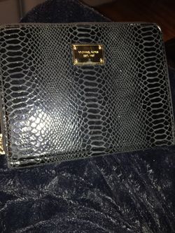 IPAD CASE MICHAEL KORS