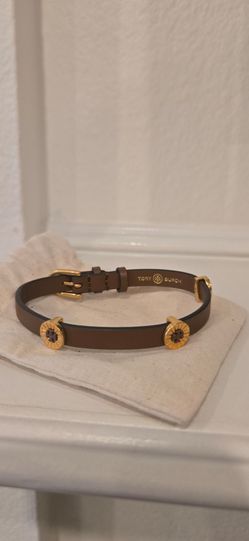 Brand New Tory Burch Britten Brown Enamel Single Wrap Leather Bracelet