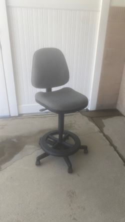 Heavy Duty High Office Chair