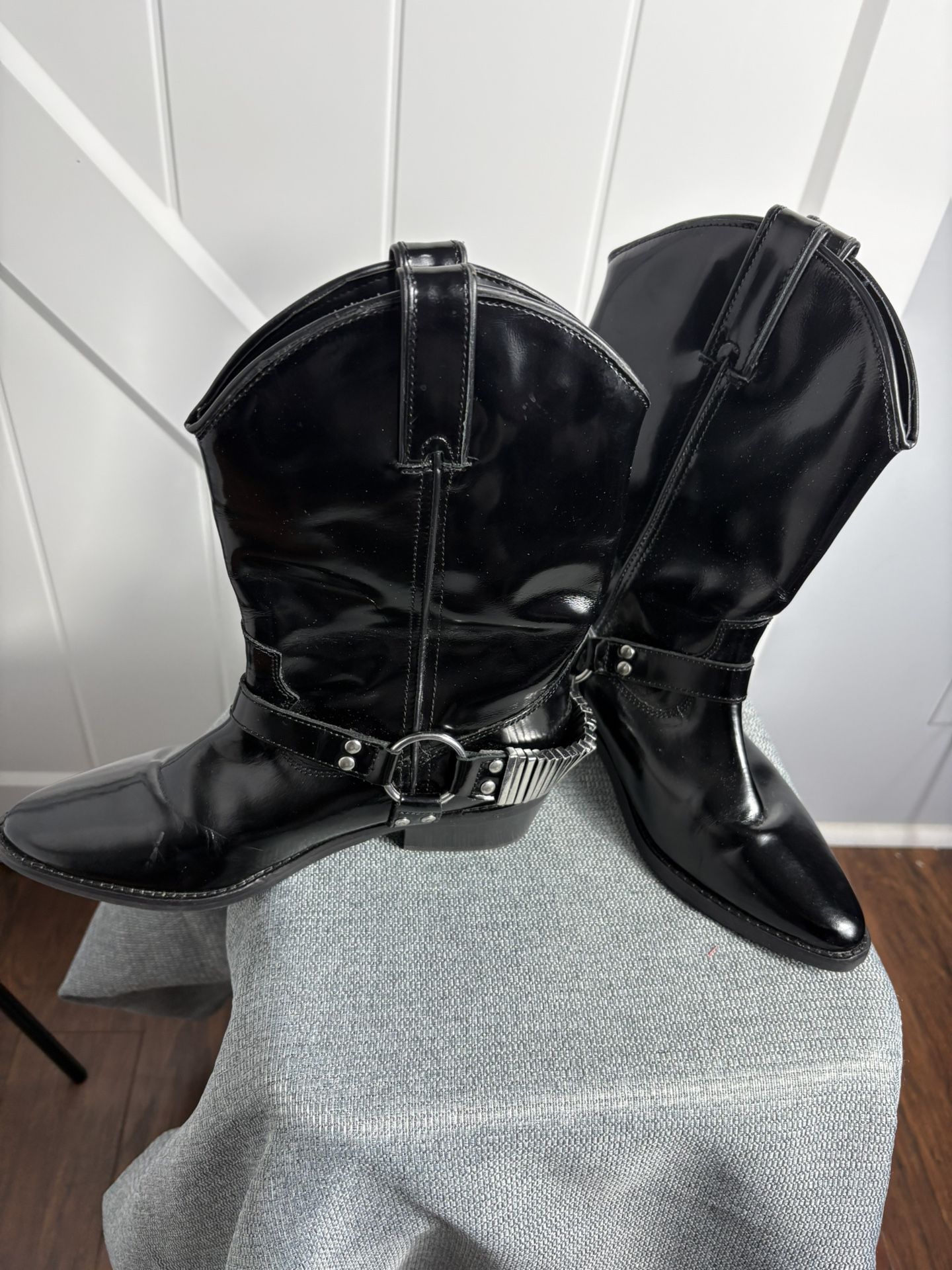 Hieress Women’s Cowboy Boots Black Patent Leather Embellished Harness Size 8 Pointed Toe