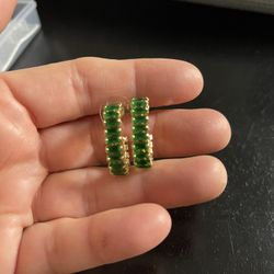 Eairng And Braslet Only One Time Use Excellent Condishon Pick Up Raseda And Vanowen Both For 20 Dollar