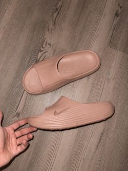 Nike ReactX Rejuven8 Slides