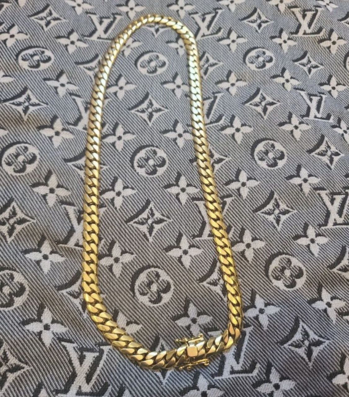 Solid Gold Chain 18k 198 Grams Cuban Link 13500