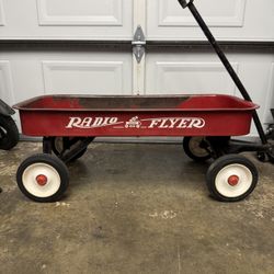 Radio Flyer Vintage Wagon