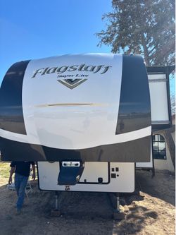 2019 Flagstaff Fifth Wheel