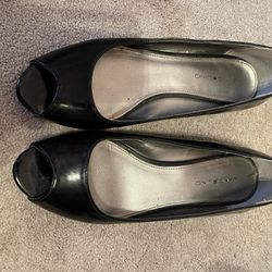 bandolino black low heel peep toe wedges - 7