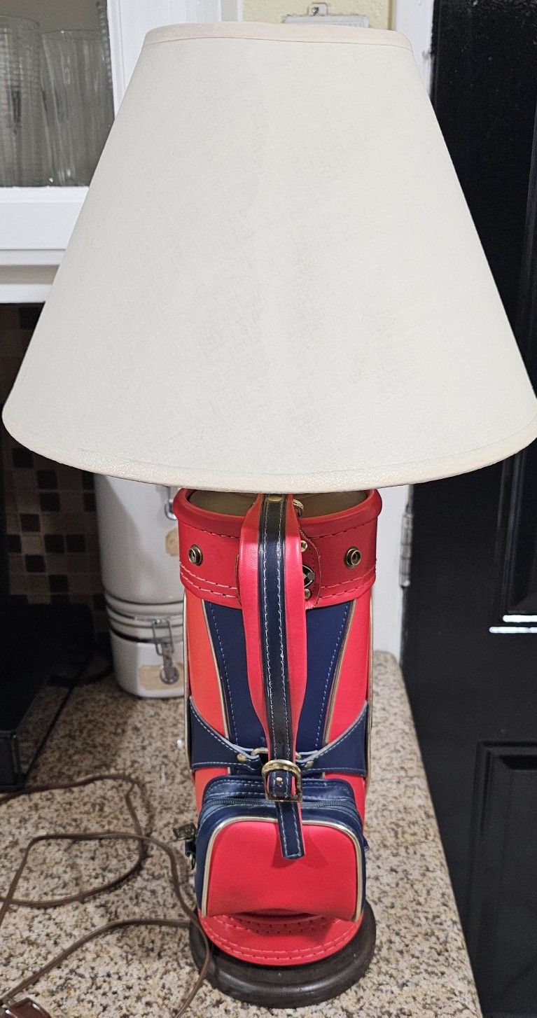 Vintage Golf Bag Lamp W/ Golf Balls