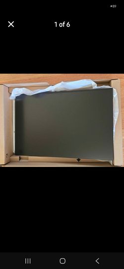 NEW 24 in HP Monitors