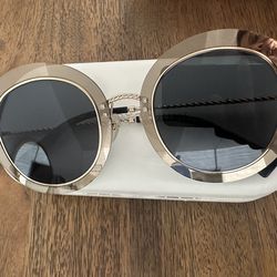 MARC JACOBS ROUND DARK LENS