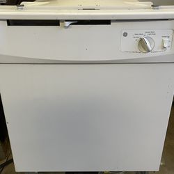 GE Brand Dishwasher Like New 