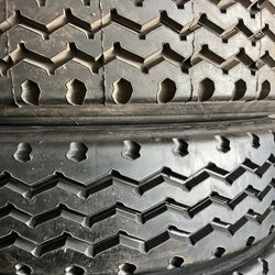 Recap Tires LP24.5