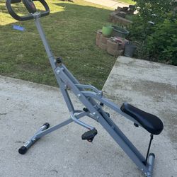 Squat Exercise Machine 