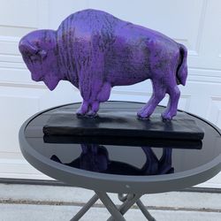 The purple buffalo Statue 