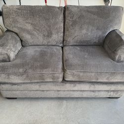 Bassett Furniture Couch