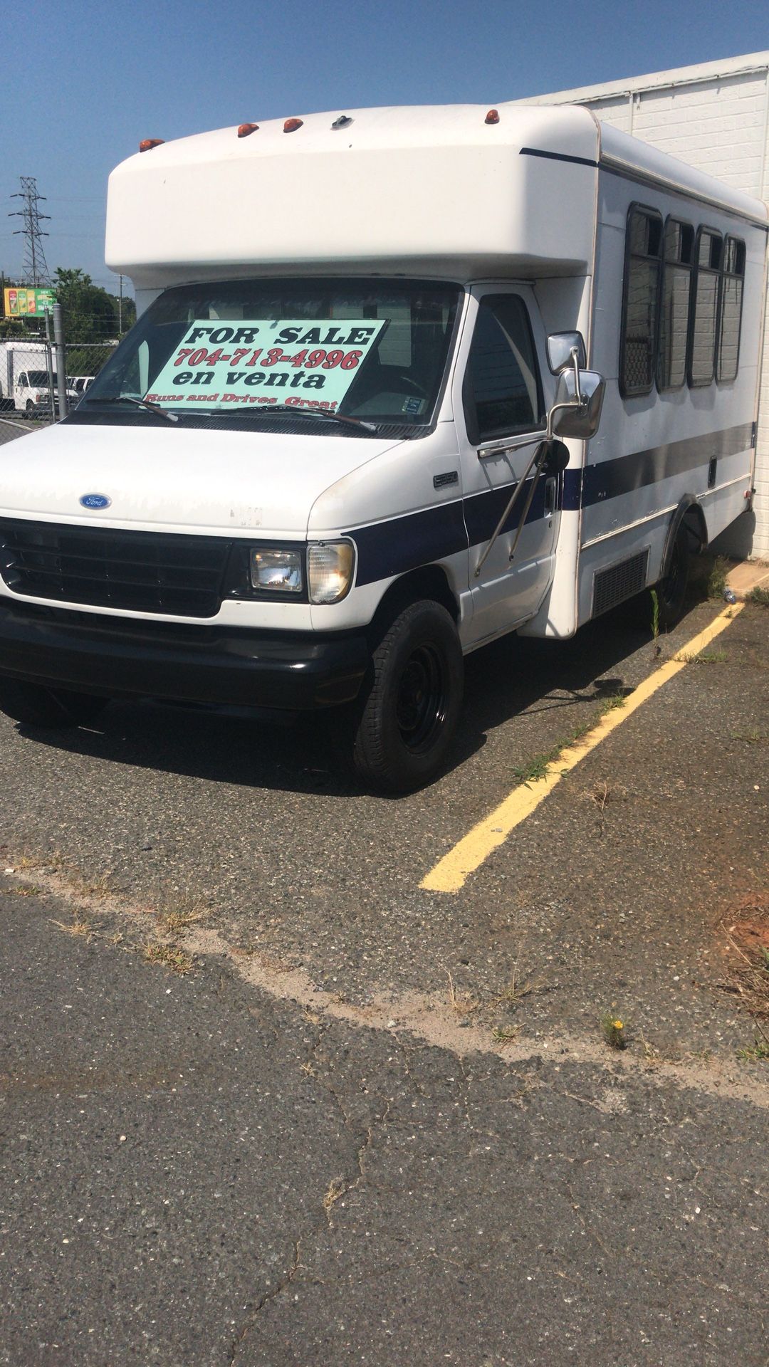 1995 Ford E350 Mini-Shuttle Bus