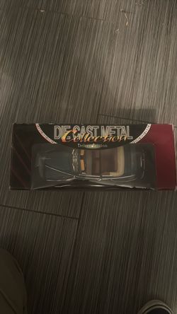 Road Signature / Yat Ming Die Cast Metal Collection Deluxe Edition, 1:18