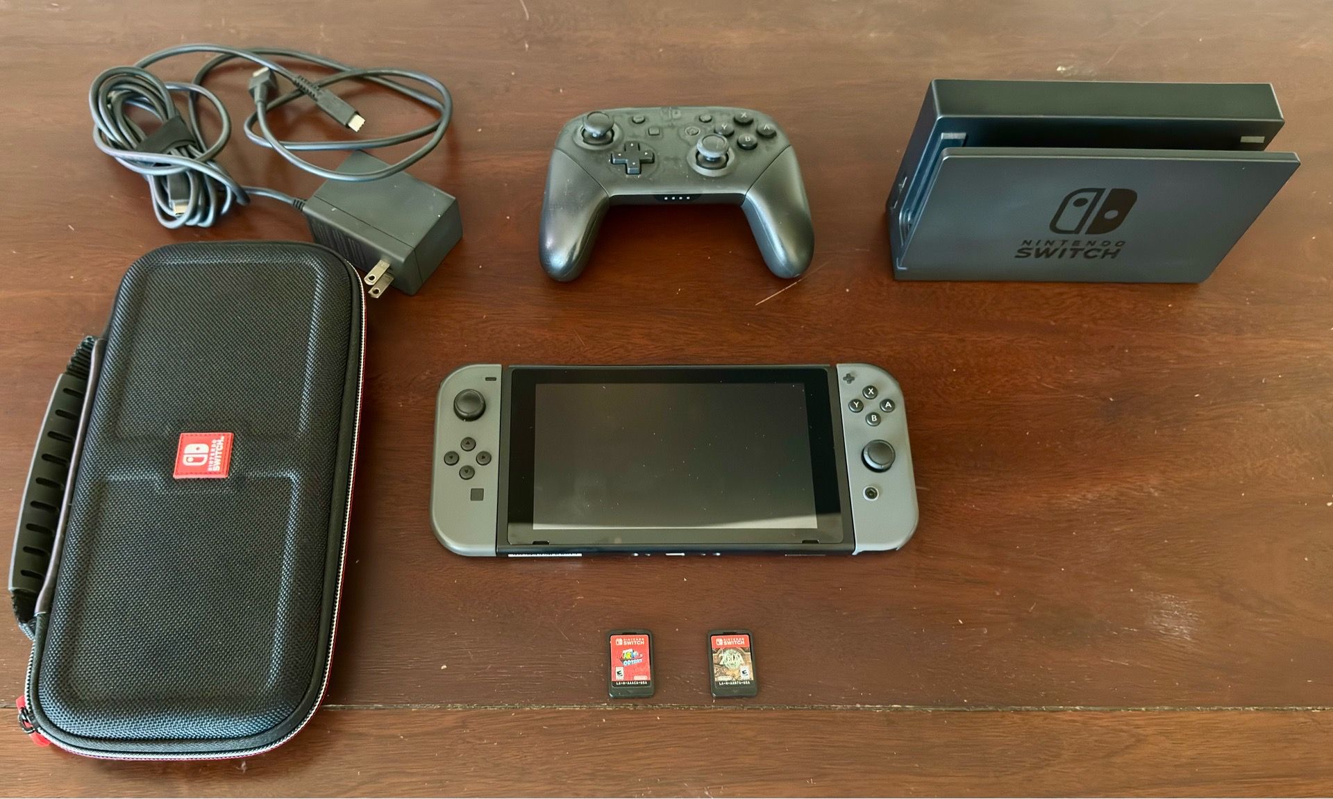 Nintendo Switch V2 (improved battery) - Complete Bundle w/ original boxes