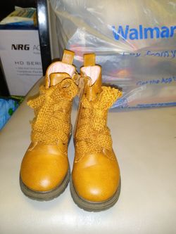 Cat n Jack toddler Girls Boots size 5