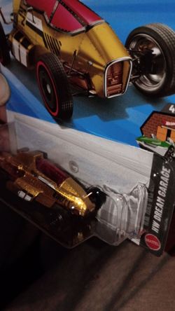 Hot Wheels HW Dream Garage Die-Cast Car