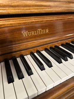 Wurlitzer piano - delivery available