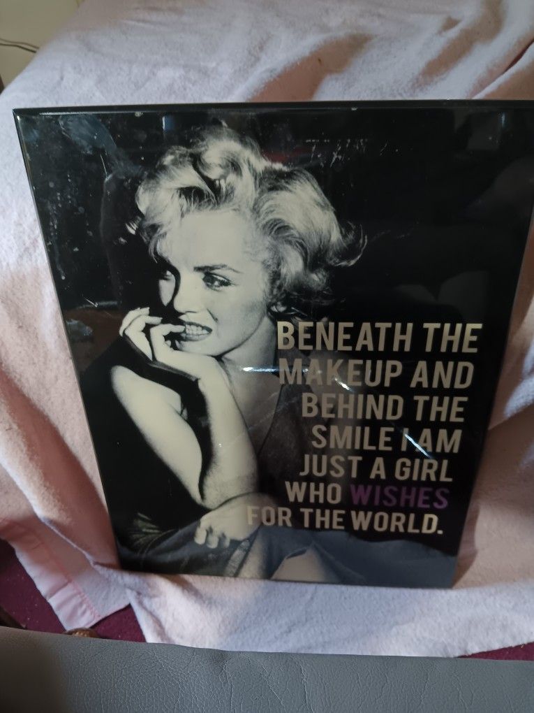 Marilyn Monroe Glass Poster 