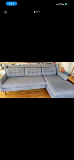 Sectional couch
