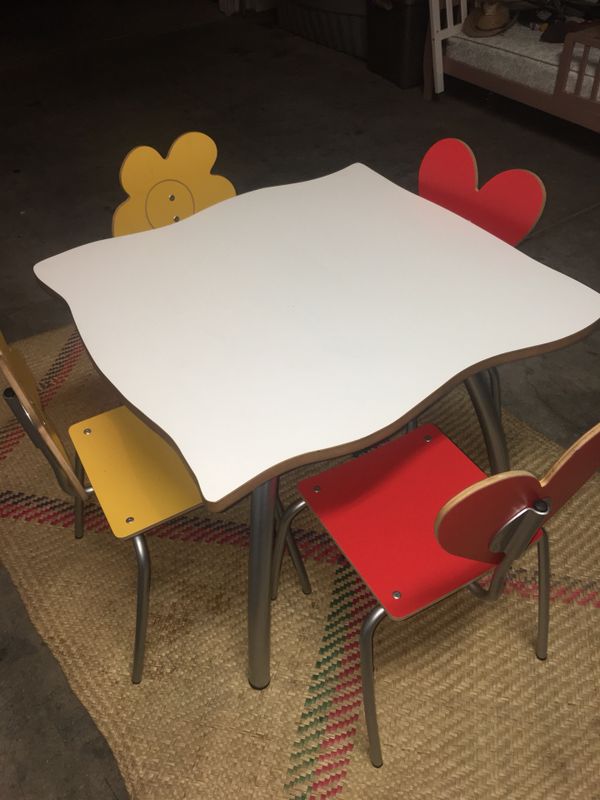 Kids Table Furniture In Las Vegas Nv Offerup