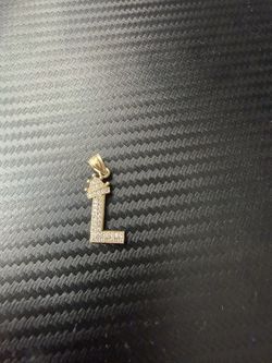 10k L Charm 