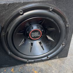 JBL 12 Inch Sub Club Series