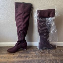 BEAUTIFUL size 8  BURGUNDY  Michael Kors NEW IN BOX  BOOTS 
