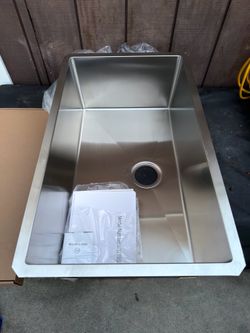 Kitchen sink with faucet *NEW*