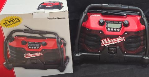 Milwaukee Job Site Radio