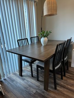 4 Chairs only