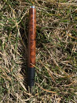 Modified slimline twist pen
