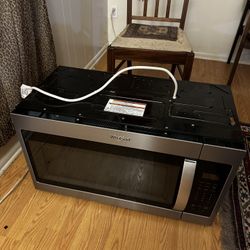 Large Whirlpool Microwave
