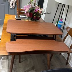 28 inch Desk Converter, Adjustable Sit to Stand Riser with Keyboard Tray