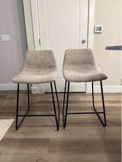 2 Counter Height Bar stools