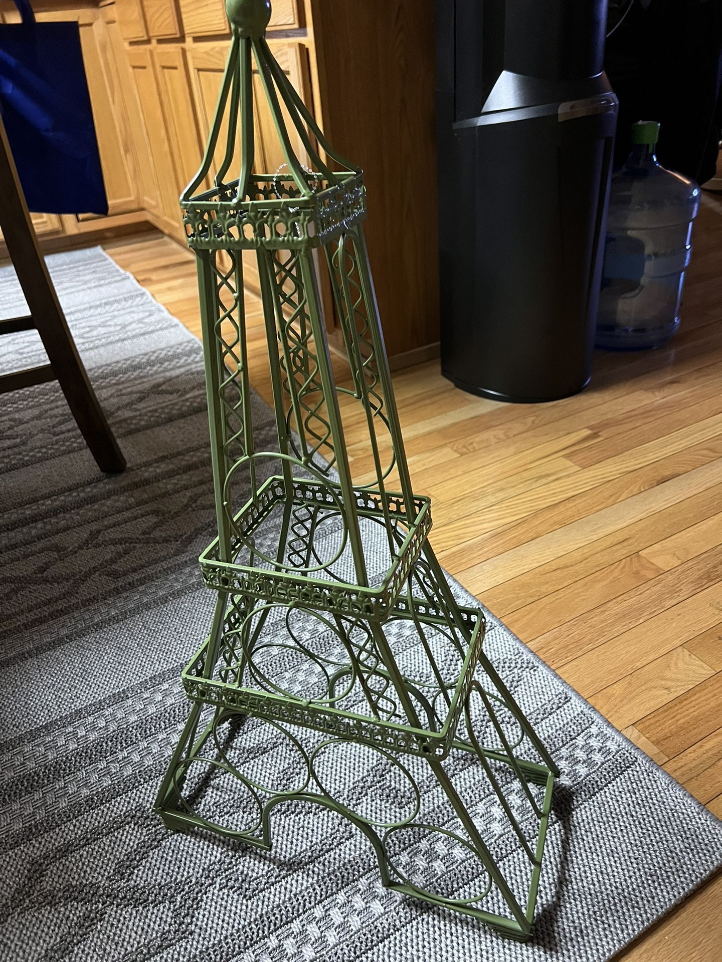 Eiffel Tower wine holder
