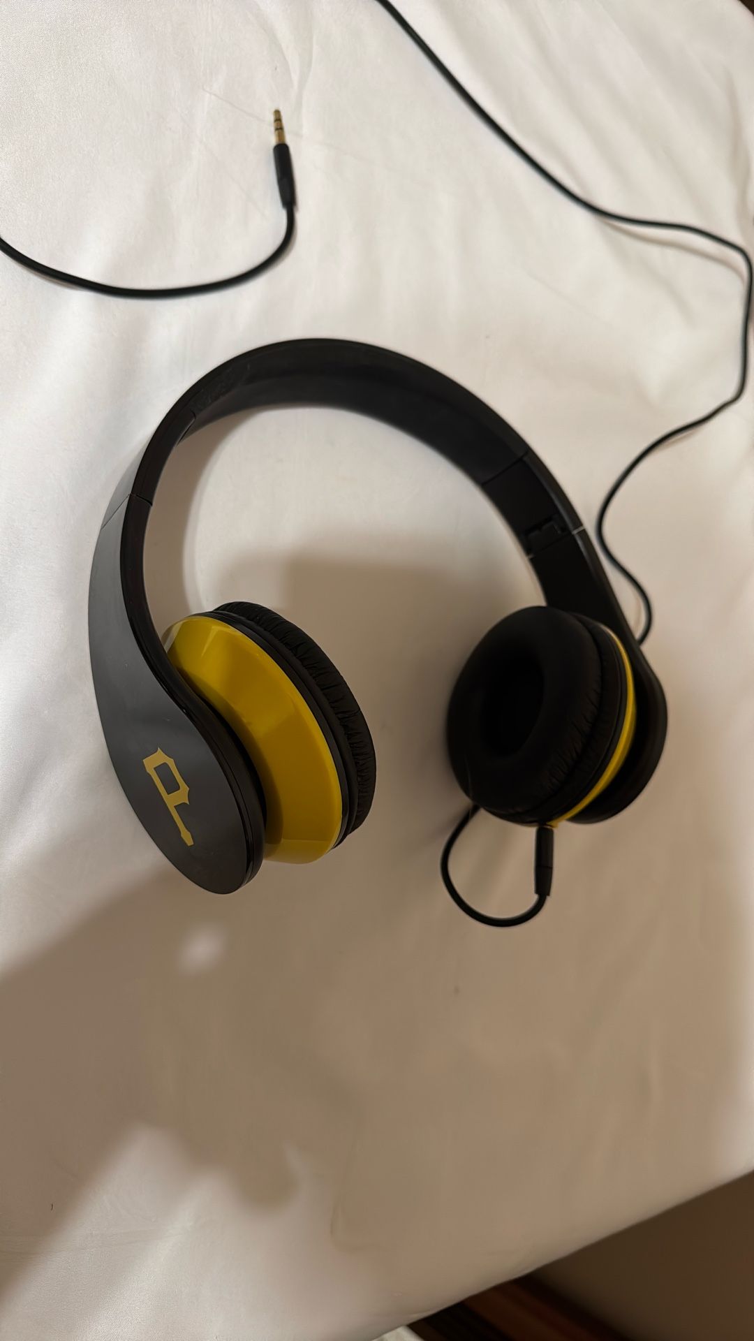 Pittsburgh Pirates Children’s Headphones