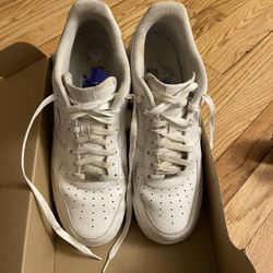 Nike Uptown Sneakers