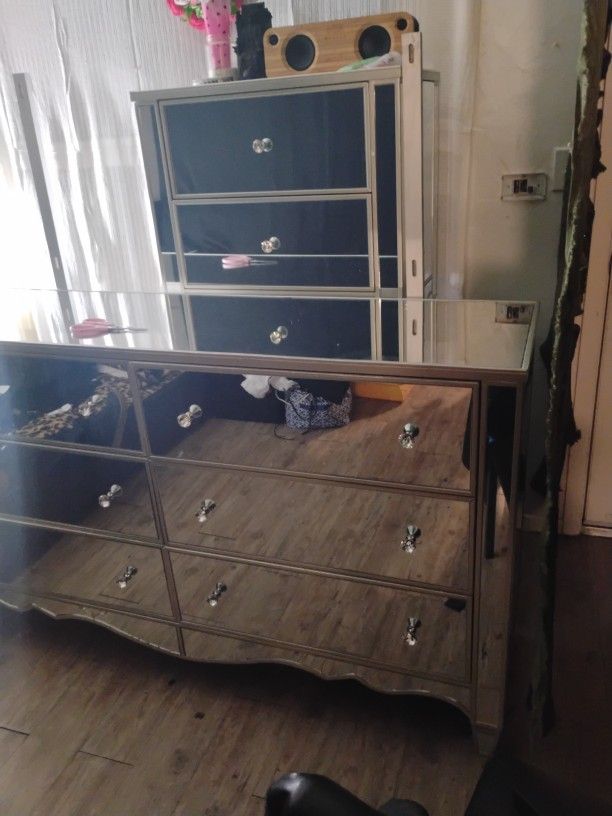Furniture Of America Mirrored 3piece Bedroom Set