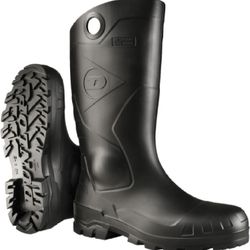 Dunlop Protective Footwear, Chesapeake plain toe Black Amazon, 100% Waterproof PVC, Lightweight and Durable