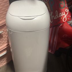 Diaper genie