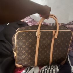 Lv Purse 