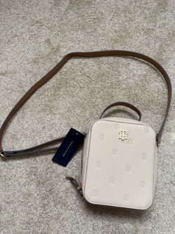 Tommy Hilfiger Sand Beige Crossbody