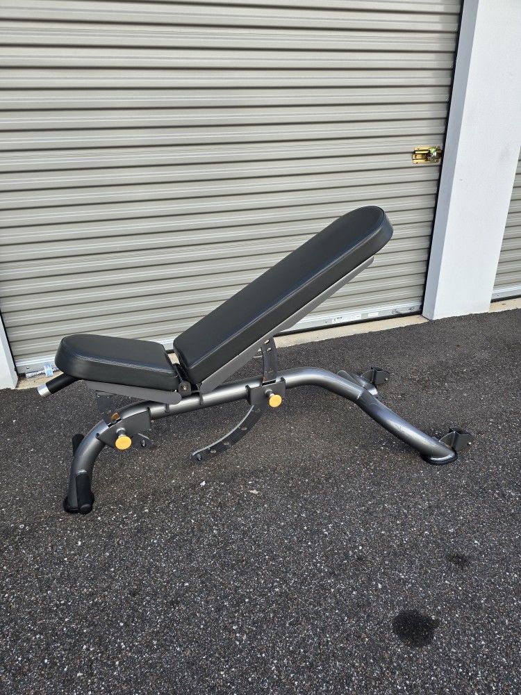 Weight Adjustable Bench 