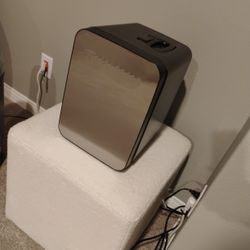 Frigidaire Mini Fridge 