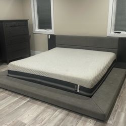 Master Bed Room Mattress And Bed