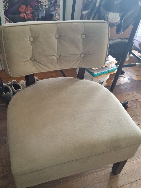 Living room Or Den Chair For Sale